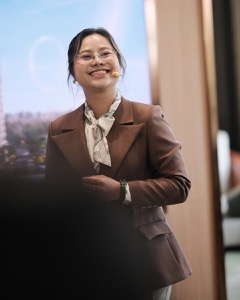 Coach Lê Công Trúc Khanh